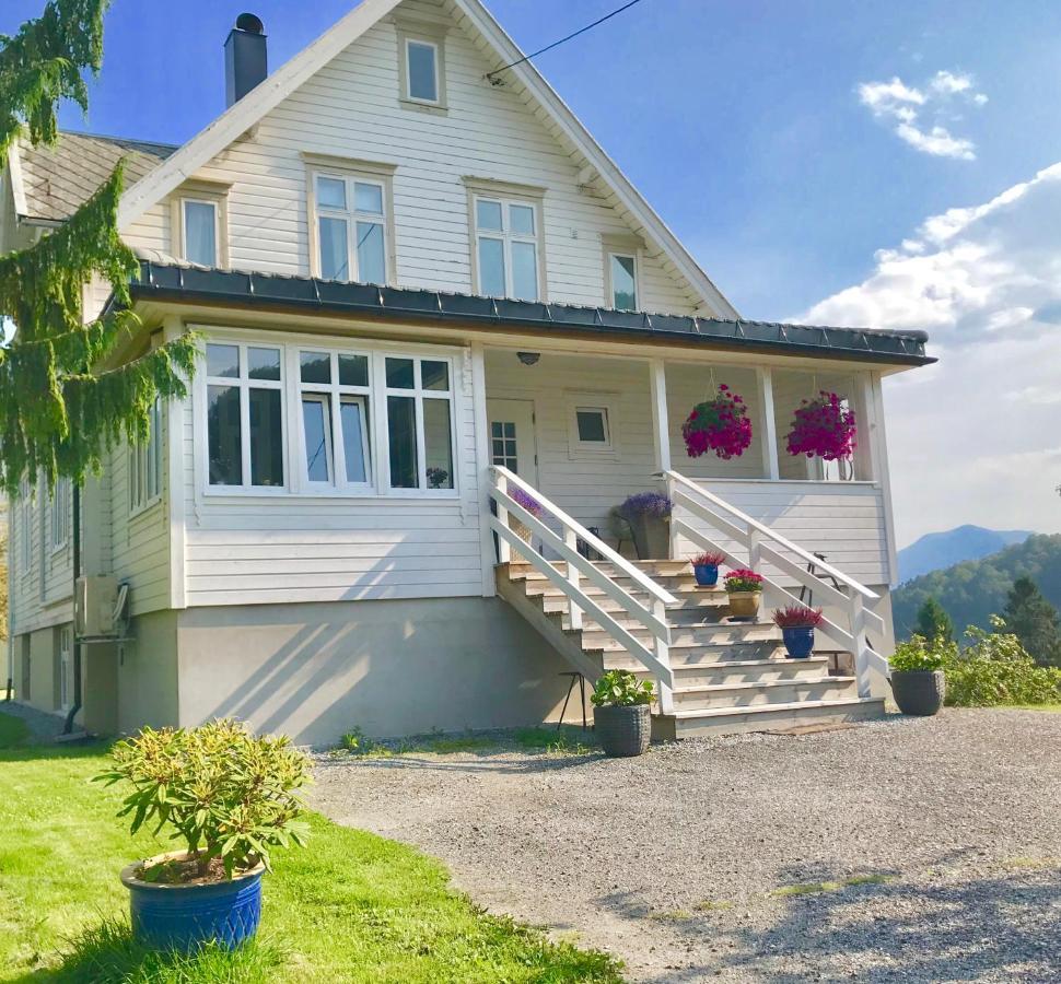 Fjord View Apartment Stranda  Exterior photo